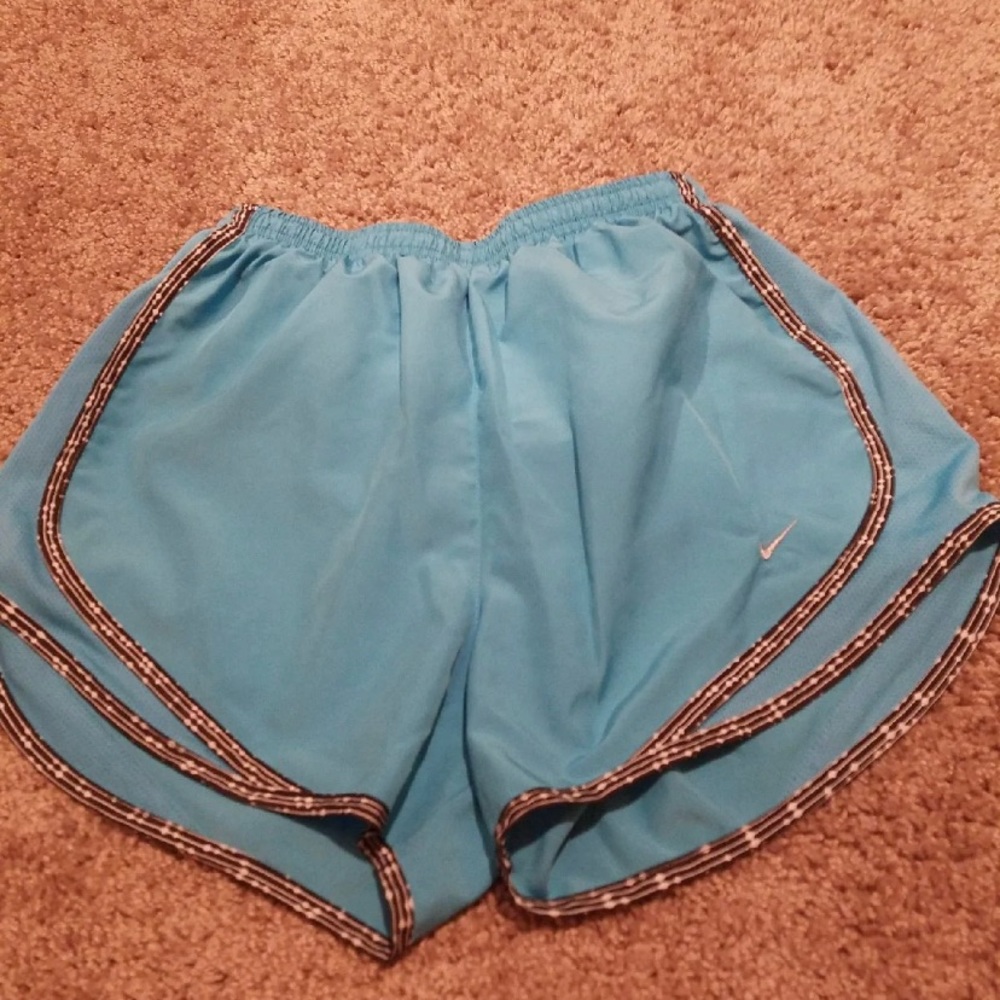 Nike Dry-Fit Short Bundle - image 5